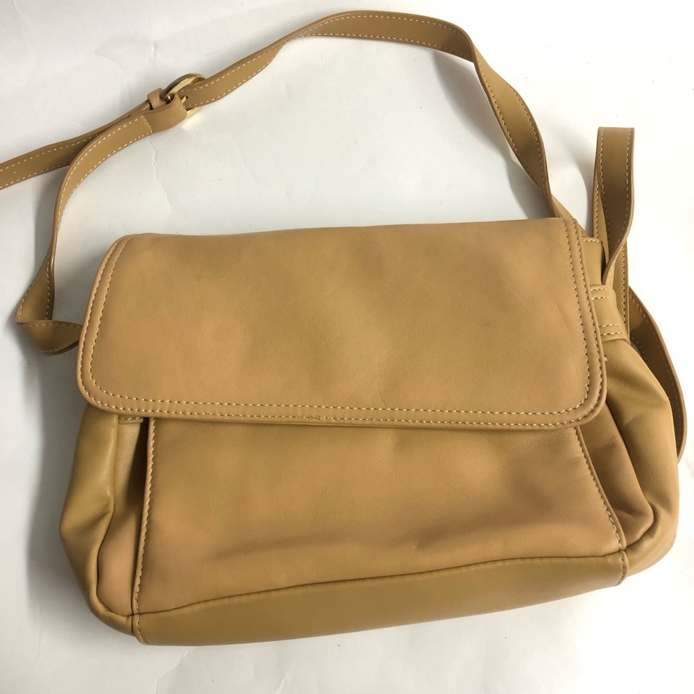 Giani Bernini Vintage Tan Genuine Leather Handbag